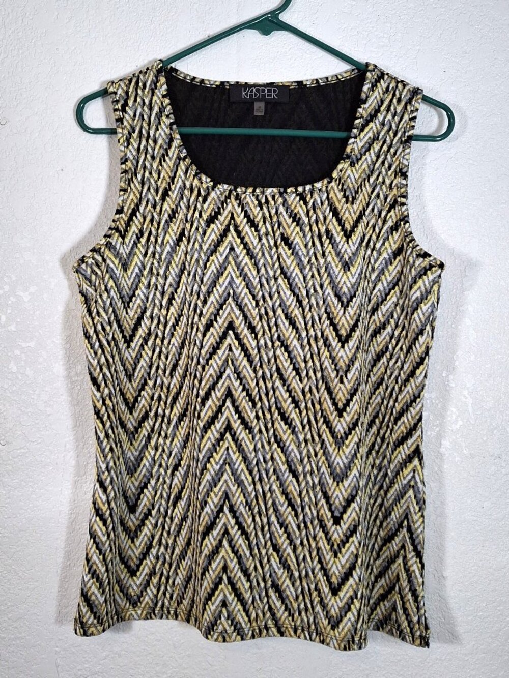 Kasper Gold, Silver, and Black Sleeveless Top Size Medium
